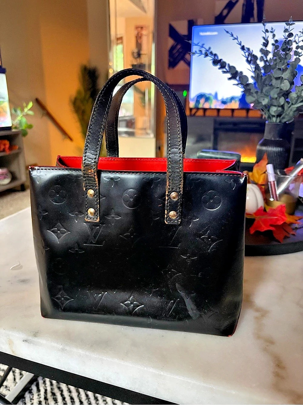Louis Vuitton Monogram Vernis Reade PM Black & Red Tote